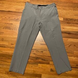 Van Heusen Men's Classic Gray Chinos